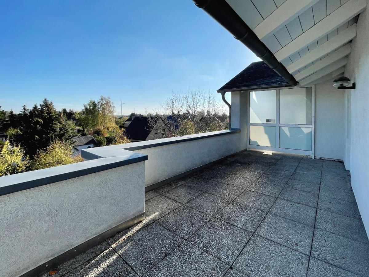 Schwanenburg Apartments Kolonie Rontgental Buitenkant foto